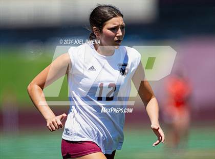 Thumbnail 3 in Seven Lakes vs Pearland (UIL Soccer 6A Region 3 Semifinal) photogallery.