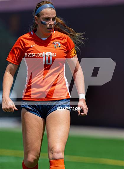 Thumbnail 1 in Seven Lakes vs Pearland (UIL Soccer 6A Region 3 Semifinal) photogallery.