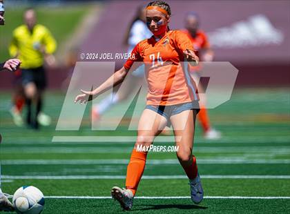 Thumbnail 2 in Seven Lakes vs Pearland (UIL Soccer 6A Region 3 Semifinal) photogallery.