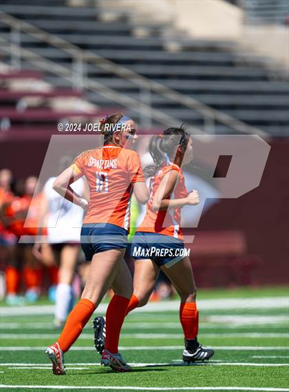Thumbnail 2 in Seven Lakes vs Pearland (UIL Soccer 6A Region 3 Semifinal) photogallery.