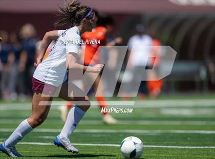 Thumbnail 2 in Seven Lakes vs Pearland (UIL Soccer 6A Region 3 Semifinal) photogallery.