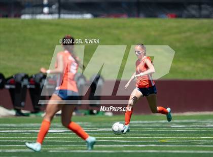 Thumbnail 1 in Seven Lakes vs Pearland (UIL Soccer 6A Region 3 Semifinal) photogallery.