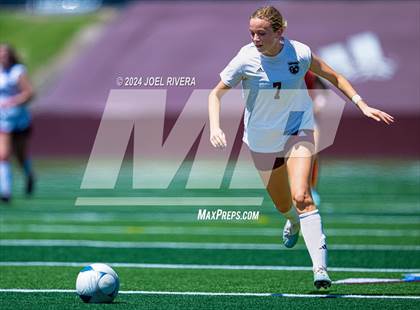 Thumbnail 3 in Seven Lakes vs Pearland (UIL Soccer 6A Region 3 Semifinal) photogallery.