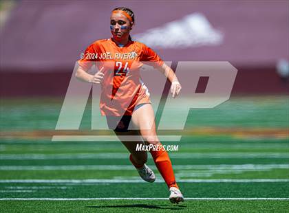 Thumbnail 3 in Seven Lakes vs Pearland (UIL Soccer 6A Region 3 Semifinal) photogallery.
