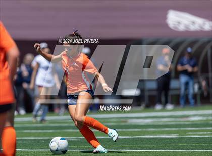 Thumbnail 3 in Seven Lakes vs Pearland (UIL Soccer 6A Region 3 Semifinal) photogallery.
