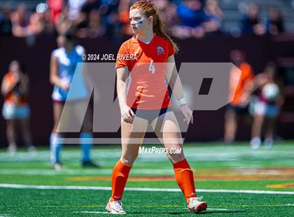 Thumbnail 3 in Seven Lakes vs Pearland (UIL Soccer 6A Region 3 Semifinal) photogallery.