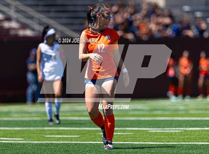 Thumbnail 3 in Seven Lakes vs Pearland (UIL Soccer 6A Region 3 Semifinal) photogallery.