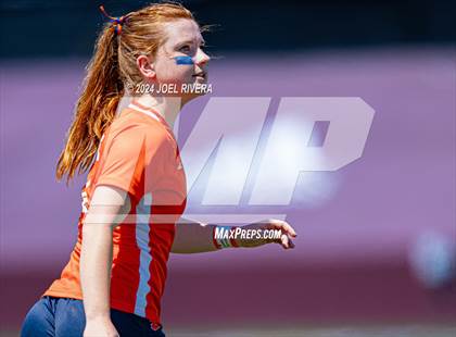 Thumbnail 3 in Seven Lakes vs Pearland (UIL Soccer 6A Region 3 Semifinal) photogallery.