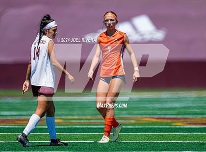 Thumbnail 3 in Seven Lakes vs Pearland (UIL Soccer 6A Region 3 Semifinal) photogallery.