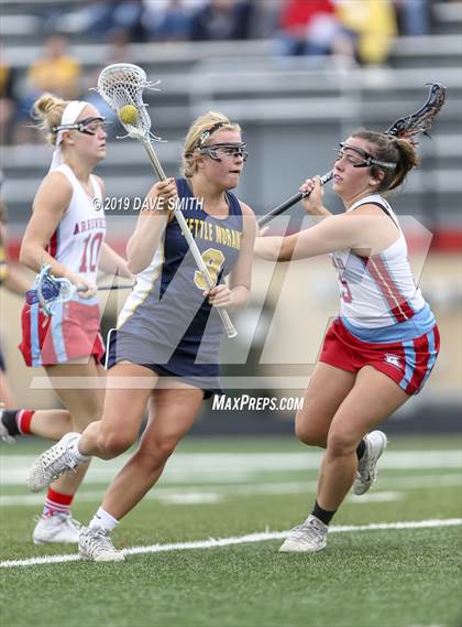 Thumbnail 3 in Kettle Moraine vs Arrowhead (WLF Round 2 Playoff) photogallery.