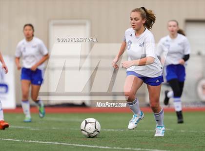 Thumbnail 2 in Mount Vernon Christian vs Davenport (WIAA 1B/2B Final) photogallery.