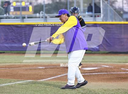 Thumbnail 1 in Durant @ Lennard photogallery.