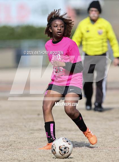 Thumbnail 2 in Whiteville vs South View (Kicking for Cancer Girls Soccer Jamboree) photogallery.