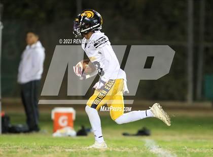 Thumbnail 3 in King/Drew vs Franklin (CIF LACS D1 Rnd 2 Playoff) photogallery.