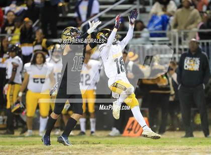 Thumbnail 3 in King/Drew vs Franklin (CIF LACS D1 Rnd 2 Playoff) photogallery.