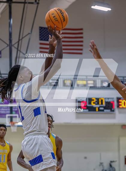 Thumbnail 1 in Westside vs Mays (Big South Shootout) photogallery.
