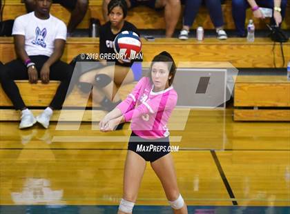 Thumbnail 2 in Oak Mountain @ Metairie Park Country Day (Country Day Tournament) photogallery.