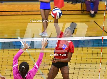 Thumbnail 1 in Oak Mountain @ Metairie Park Country Day (Country Day Tournament) photogallery.