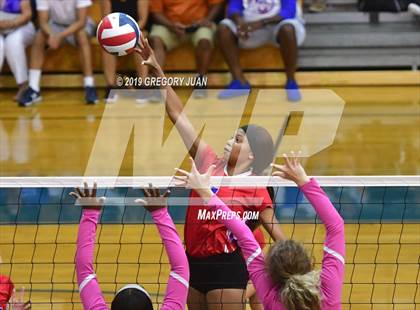 Thumbnail 1 in Oak Mountain @ Metairie Park Country Day (Country Day Tournament) photogallery.