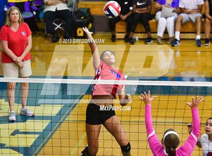 Thumbnail 3 in Oak Mountain @ Metairie Park Country Day (Country Day Tournament) photogallery.