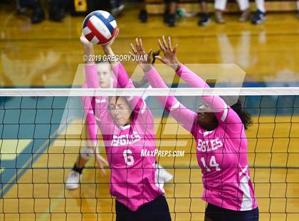Thumbnail 3 in Oak Mountain @ Metairie Park Country Day (Country Day Tournament) photogallery.