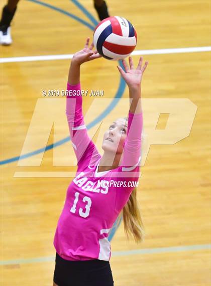 Thumbnail 2 in Oak Mountain @ Metairie Park Country Day (Country Day Tournament) photogallery.