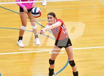 Thumbnail 1 in Oak Mountain @ Metairie Park Country Day (Country Day Tournament) photogallery.