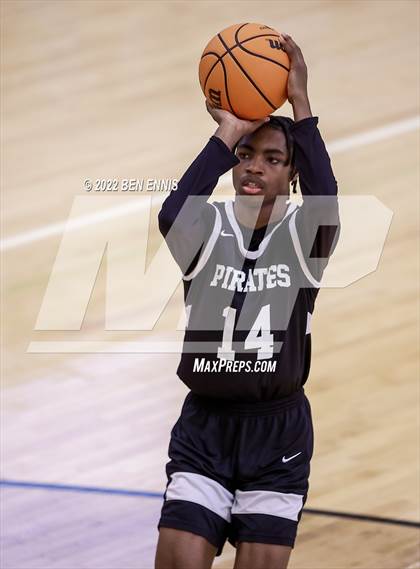 Thumbnail 3 in Stone Mountain vs Morgan County (Chuck Miller Classic) photogallery.