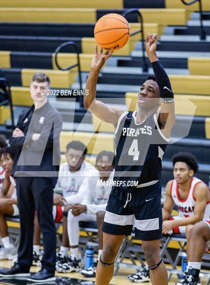 Thumbnail 2 in Stone Mountain vs Morgan County (Chuck Miller Classic) photogallery.