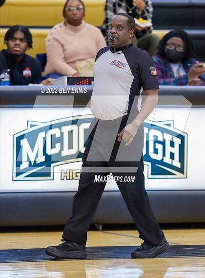 Thumbnail 2 in Stone Mountain vs Morgan County (Chuck Miller Classic) photogallery.