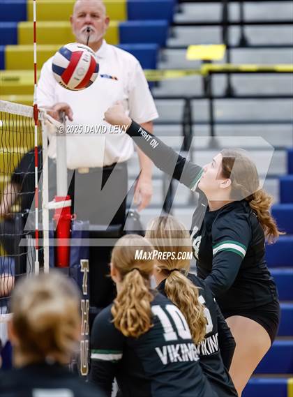 Thumbnail 1 in JV: Sunnyslope @ Desert Vista photogallery.