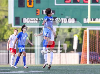 Thumbnail 2 in Allen vs. Rockwall-Heath (UIL 6A Semifinal) photogallery.