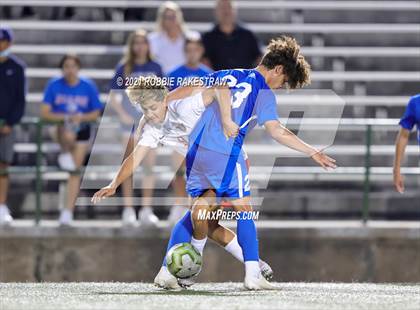 Thumbnail 1 in Allen vs. Rockwall-Heath (UIL 6A Semifinal) photogallery.