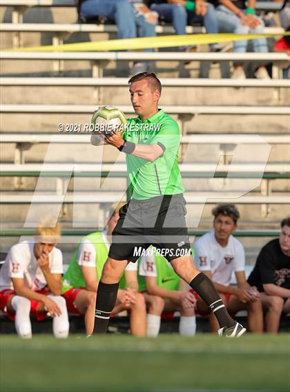 Thumbnail 1 in Allen vs. Rockwall-Heath (UIL 6A Semifinal) photogallery.