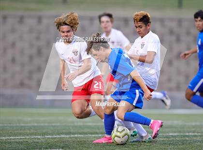 Thumbnail 2 in Allen vs. Rockwall-Heath (UIL 6A Semifinal) photogallery.