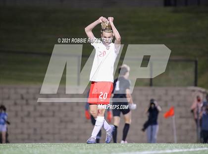 Thumbnail 1 in Allen vs. Rockwall-Heath (UIL 6A Semifinal) photogallery.