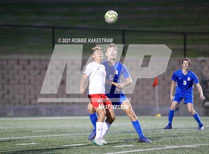 Thumbnail 2 in Allen vs. Rockwall-Heath (UIL 6A Semifinal) photogallery.