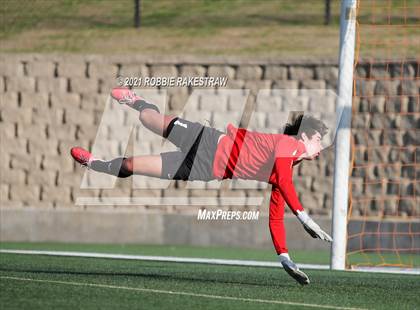 Thumbnail 1 in Allen vs. Rockwall-Heath (UIL 6A Semifinal) photogallery.