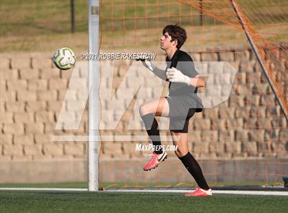 Thumbnail 3 in Allen vs. Rockwall-Heath (UIL 6A Semifinal) photogallery.