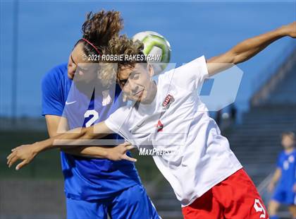 Thumbnail 1 in Allen vs. Rockwall-Heath (UIL 6A Semifinal) photogallery.