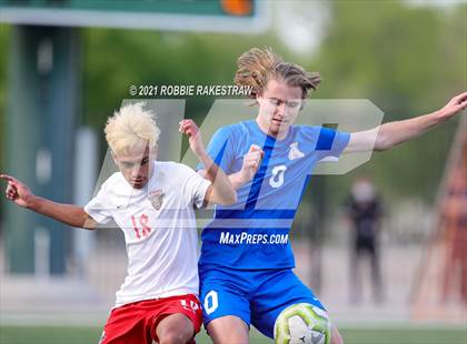 Thumbnail 1 in Allen vs. Rockwall-Heath (UIL 6A Semifinal) photogallery.