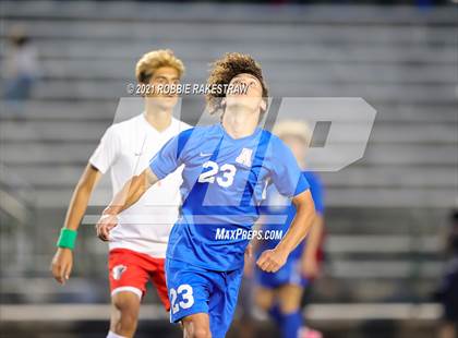 Thumbnail 3 in Allen vs. Rockwall-Heath (UIL 6A Semifinal) photogallery.