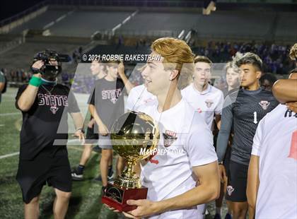 Thumbnail 3 in Allen vs. Rockwall-Heath (UIL 6A Semifinal) photogallery.