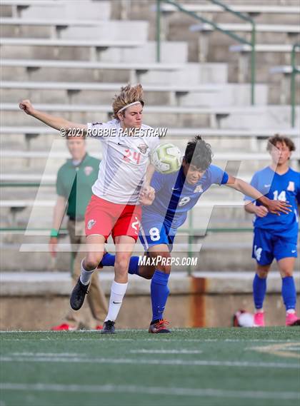 Thumbnail 3 in Allen vs. Rockwall-Heath (UIL 6A Semifinal) photogallery.