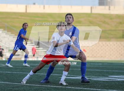Thumbnail 2 in Allen vs. Rockwall-Heath (UIL 6A Semifinal) photogallery.