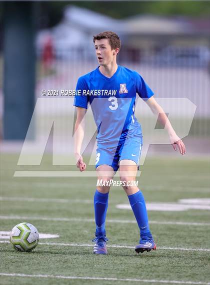 Thumbnail 1 in Allen vs. Rockwall-Heath (UIL 6A Semifinal) photogallery.