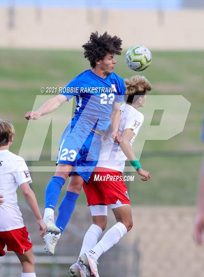 Thumbnail 3 in Allen vs. Rockwall-Heath (UIL 6A Semifinal) photogallery.