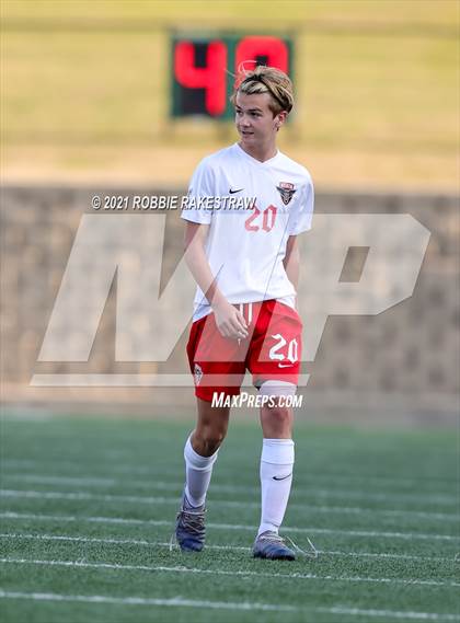 Thumbnail 2 in Allen vs. Rockwall-Heath (UIL 6A Semifinal) photogallery.