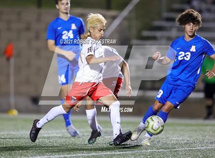 Thumbnail 1 in Allen vs. Rockwall-Heath (UIL 6A Semifinal) photogallery.