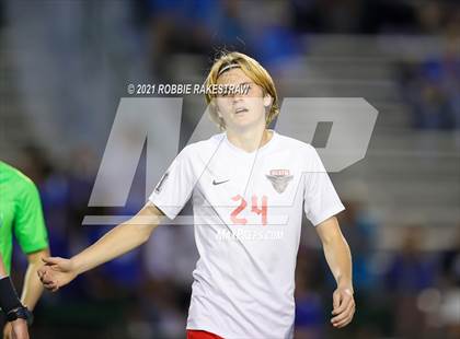 Thumbnail 1 in Allen vs. Rockwall-Heath (UIL 6A Semifinal) photogallery.